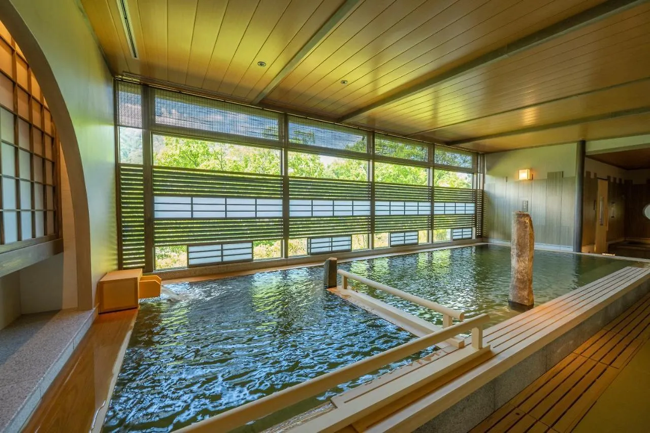 Jozankei Onsen Yurakusoan contacts